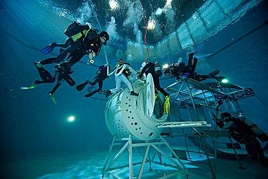 英国每周游戏下载量统计：《艾尔登法环》重登王座